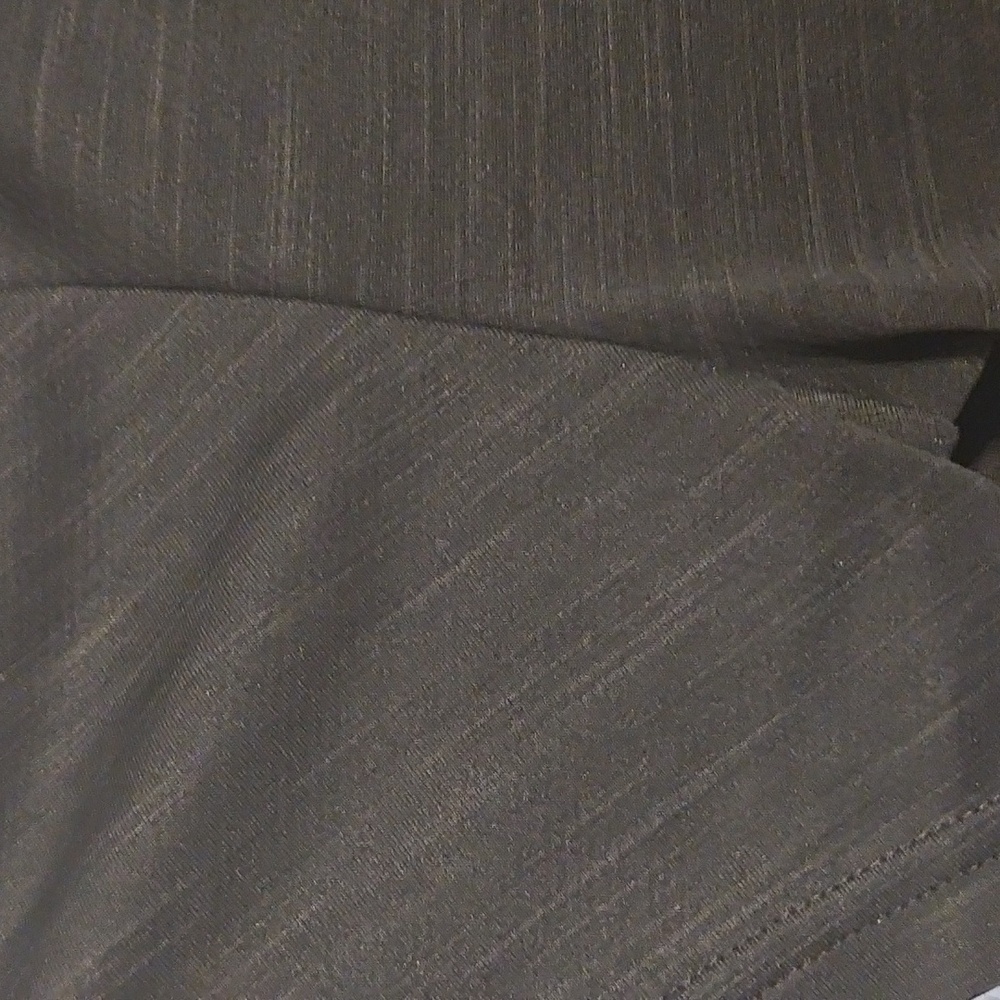 Nike Dri-Fit Tee with Logo - Picture 6 of 9